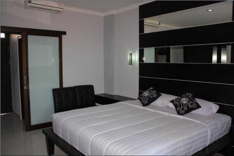 Arya Hotel & Spa Kuta Lombok Exterior foto
